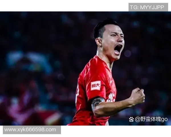 32号足球明星盘点他们在绿茵场上的辉煌成就与传奇故事