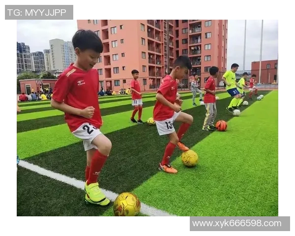 本届法国足球明星展现卓越才华与团队精神引领新一代足球风潮